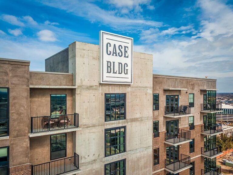 case-buildidng-4