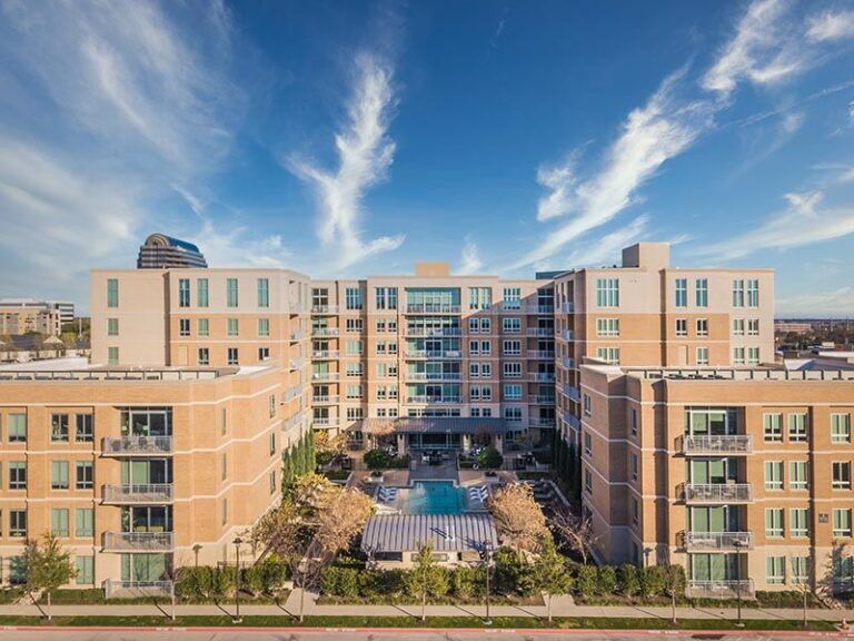 preston-hollow-1